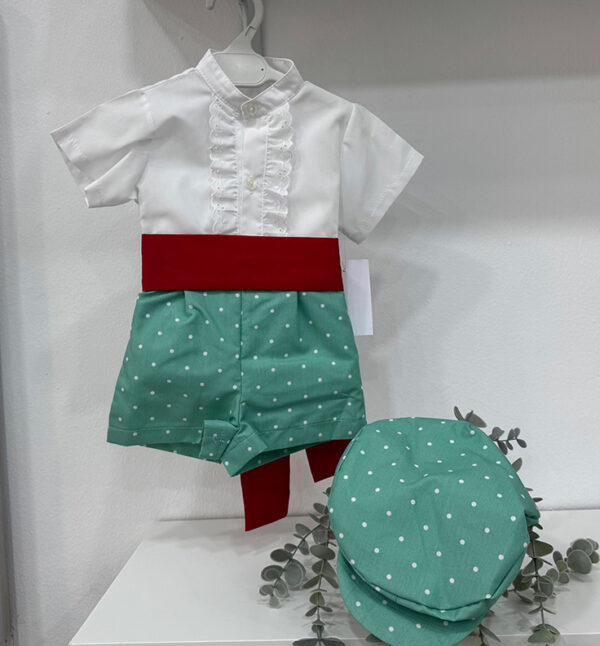 Conjunto niño flamenco con gorra verde