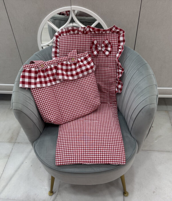 Colchoneta silla universal con talega volante vichi mezcla pequeño   Rojo