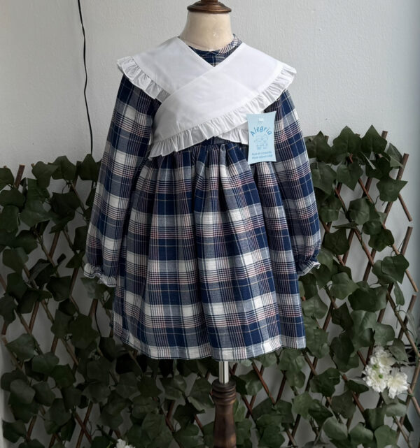 Vestido modelo escocia