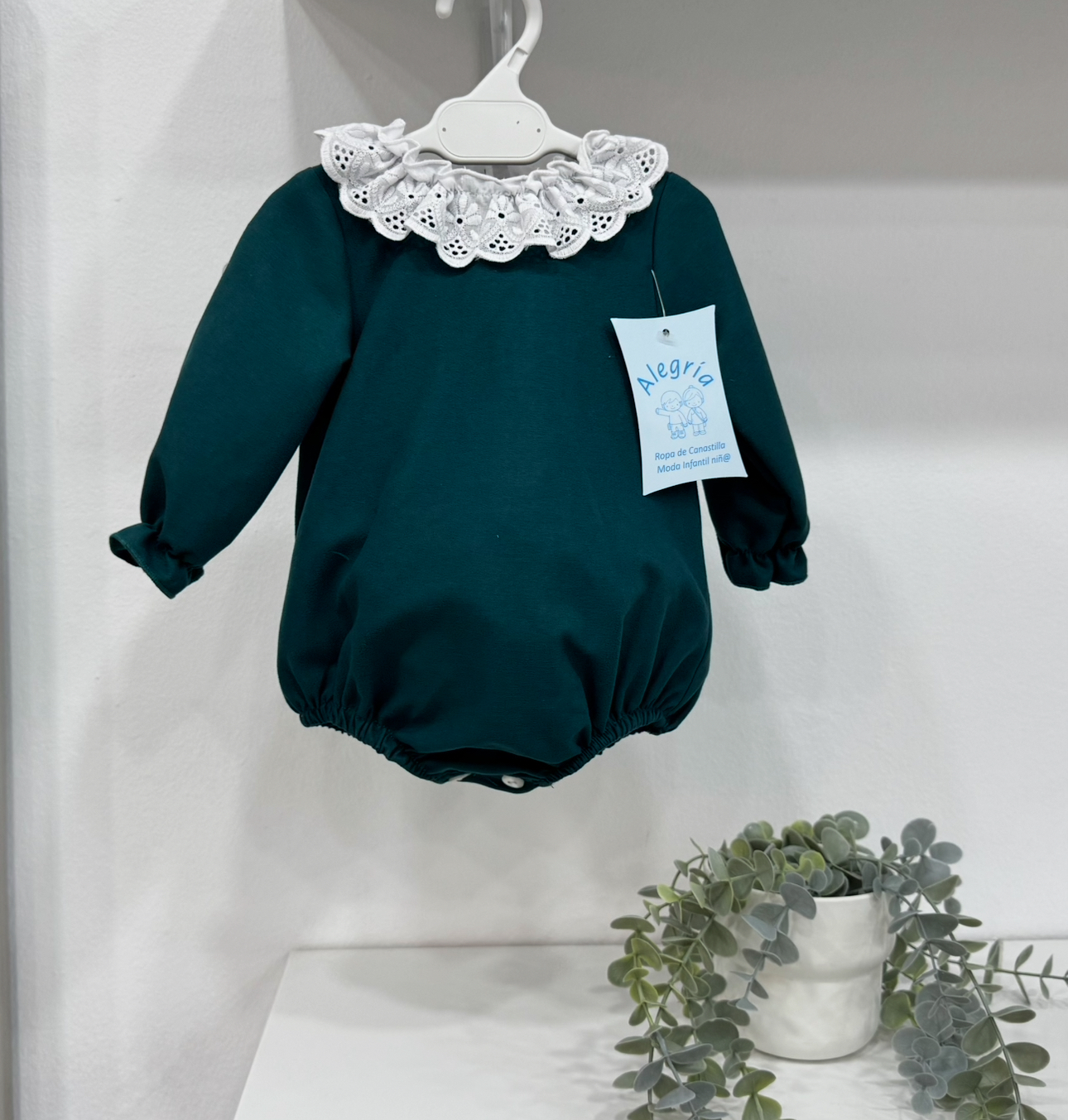 Pelele modelo elegante verde petroleo