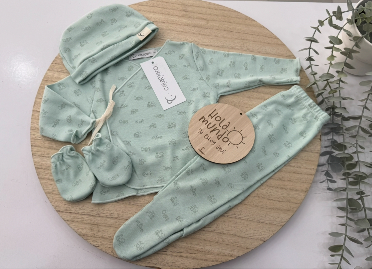 Conjunto algodon 5 piezas modelo hola mundo - Imagen 4