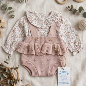 Conjunto peto lana con camisa modelo fantasia maquillaje